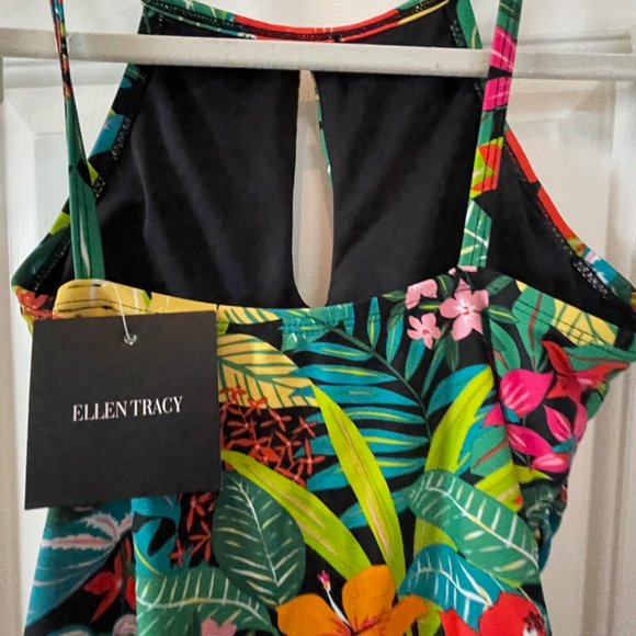 New Ellen Tracy Green Floral Swimsuit Size 8 - Picture 5 of 12